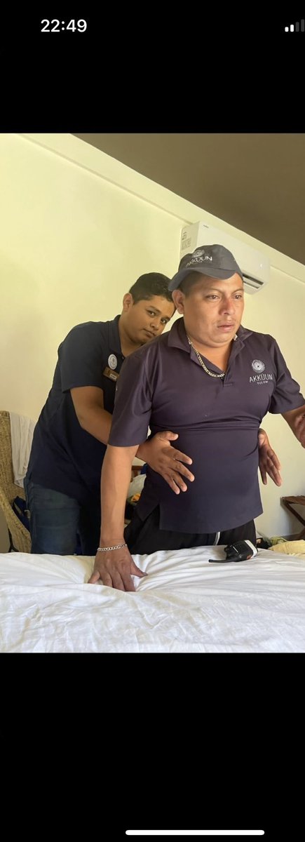 tutifrutiauruti's tweet photo. Never forget al limpiador del hotel que encontró una bolsa de ketamina y le sisó al propietario un par de tiritos pensando que era coca.

Por lo que sea, no contestaba al teléfono y fueron a buscarle. https://t.co/OrI4RAiTU0