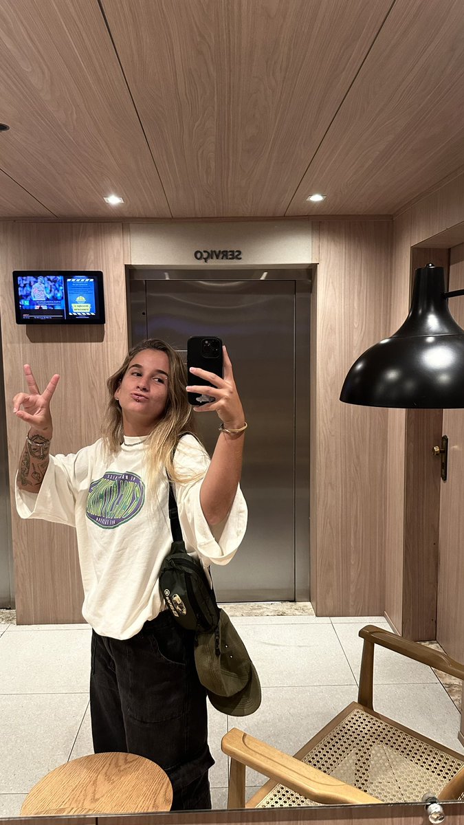 mari_ondaa's tweet photo. 📵 #mirror https://t.co/9nsJn3mqQd