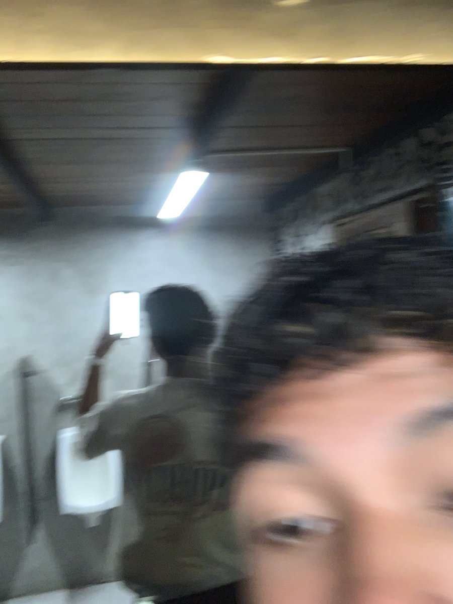 Si