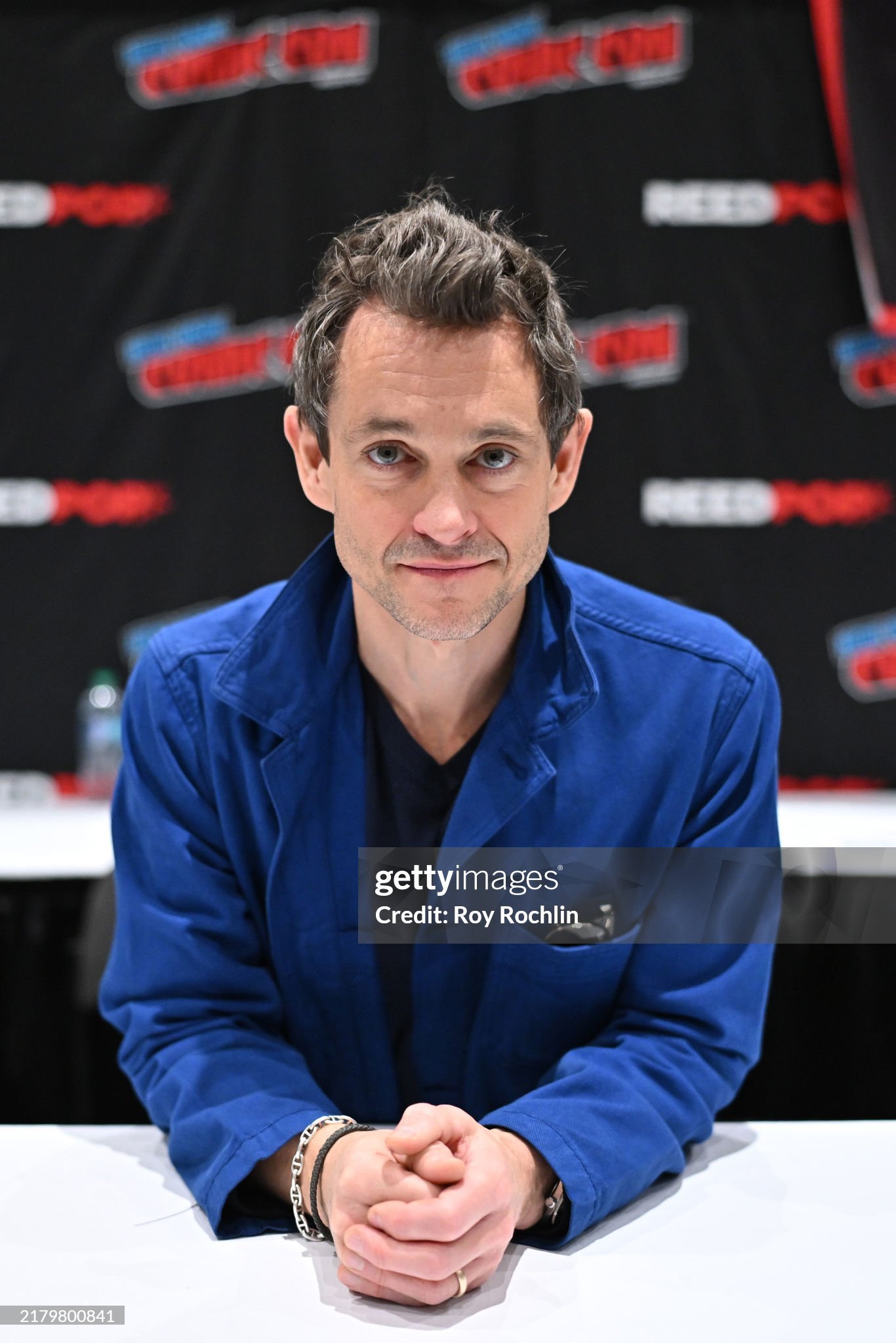 Hugh Dancy Smile Looking Very Young And Adorable! :)