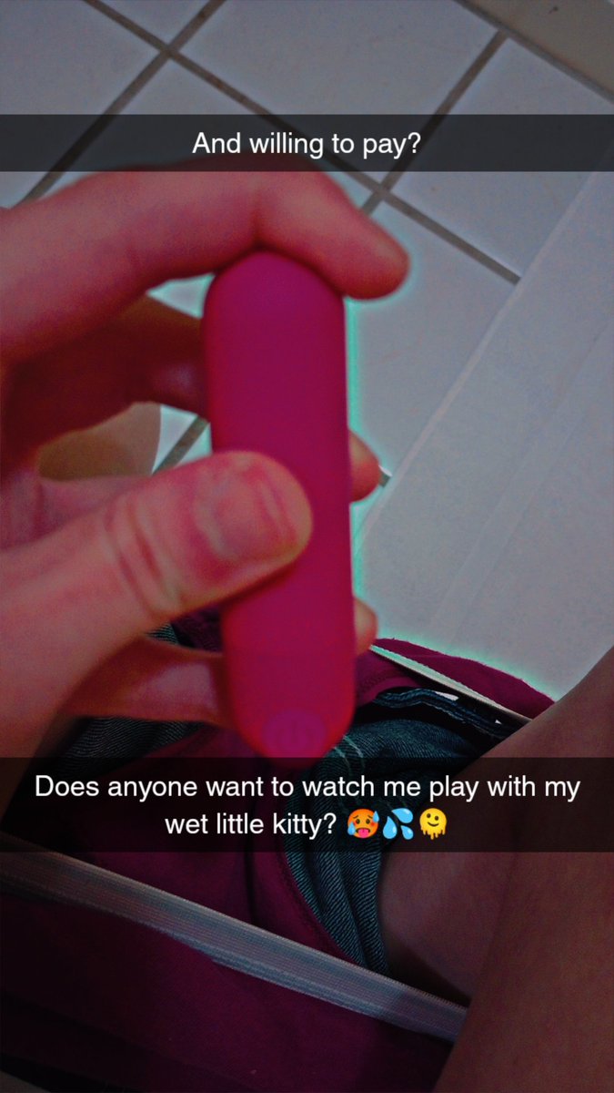 DevonneMcdaniel's tweet photo. New Content Thong Pictures &amp; Two Videos:
* 11 White Thong pics- $5 per pic OR $30 for all 11
* Two Videos; 1 min 49 secs, 1 min 10 secs- $5 per clip OR $10 for both clips
For all together as a bundle, it'll cost- $40 total https://t.co/lvtvG1GU2h