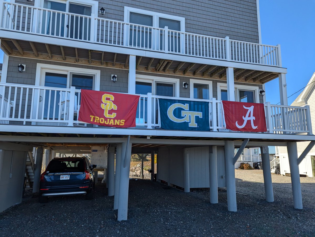 My neighbor had a rough day yesterday