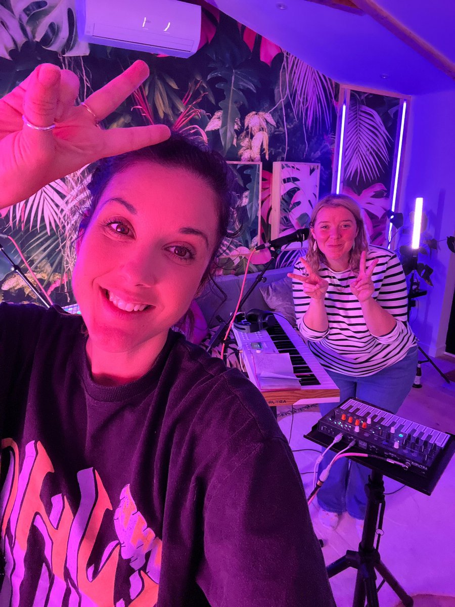 Rachel K Collier (@rachelkcollier) on Twitter photo Last weekend Saruri drove from Belgium 🇧🇪 to Wales 🏴 to create a live performance of ‘Duality’ with me 💻 we had 24 hours to put something together! Then filmed a one take at <a href="/bunkhousebar/">The Bunkhouse - Swansea</a> in Swansea! youtube.com/watch?v=bgRSBh… 🙏 Huge thanks for giving it a watch! 💜 RKC Last weekend Saruri drove from Belgium 🇧🇪 to Wales 🏴 to create a live performance of ‘Duality’ with me 💻 we had 24 hours to put something together! Then filmed a one take at <a href="/bunkhousebar/">The Bunkhouse - Swansea</a> in Swansea! youtube.com/watch?v=bgRSBh… 🙏 Huge thanks for giving it a watch! 💜 RKC