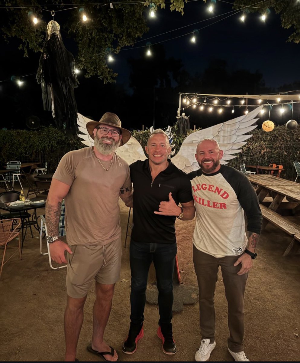 Gordon King Ryan (@kingryanjj) on Twitter photo 