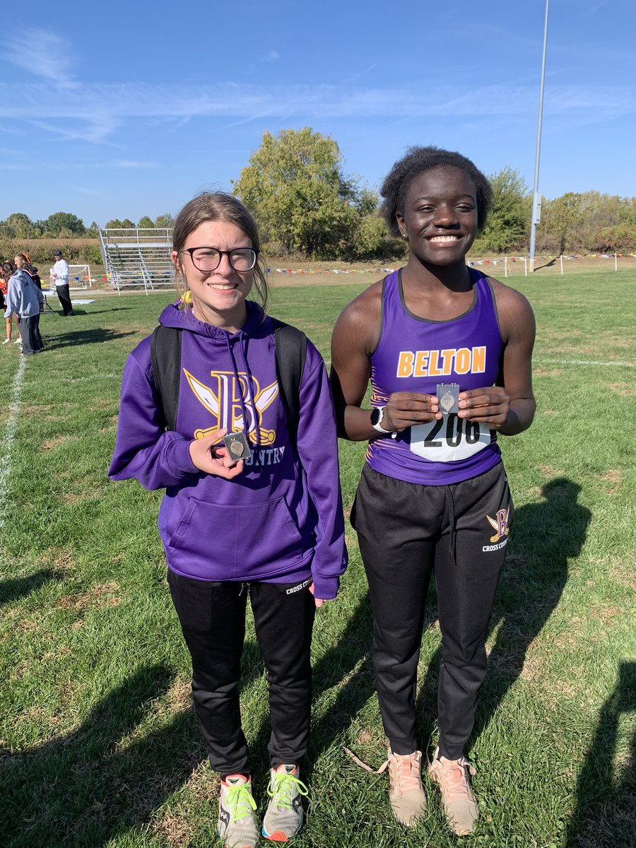 belton_cross's tweet photo. Congratulations to Rylee Jones for finishing 13th and Louise Juitt for her 14th place finish in the Varsity division! Way to go ladies! #Proud2BPirates https://t.co/GamM25HyZI