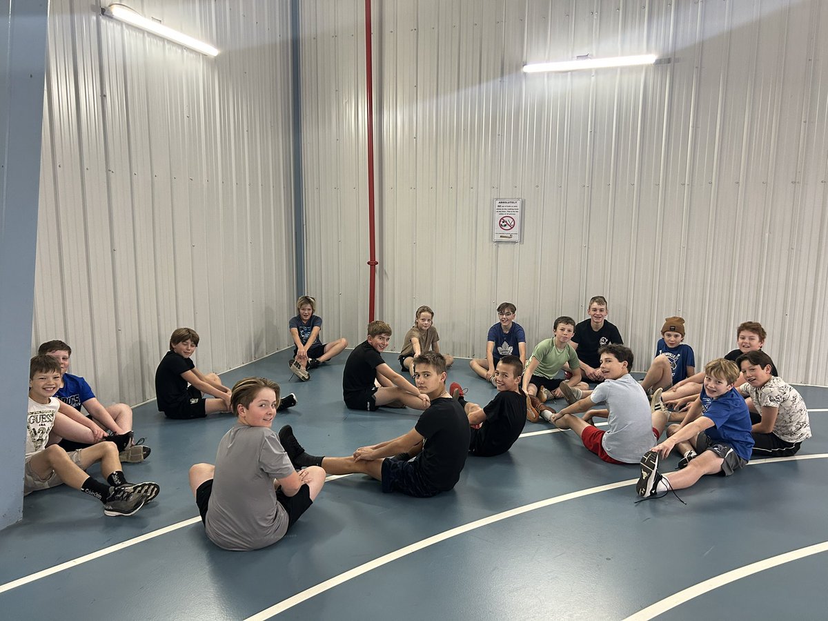 U13AA with a 3-2 win over the Flyers in a 5 minute overtime! Winning goal scored by #4 Hudson  Kroeger with assist by #7 Dylan Polson.