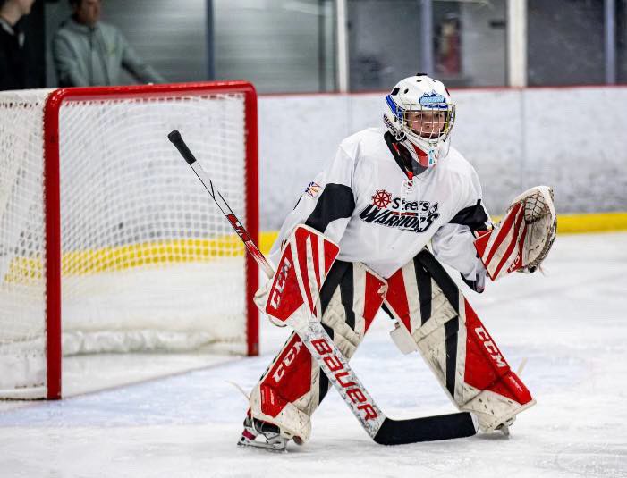 CGoaltending's tweet photo. ❗️🍩 Alert❗️ 

Anna Gould of the U18 AAA Western Warriors has the 1st Shut-Out of the 24/25 season. Anna made 27 saves against the Central Ice Pak in a 2-0 Win.

Great Job Anna! 

#makeyourgamesuccessful #makesuccessahabit #csshl #hockey #ncaa https://t.co/Vhi8SC6QeK