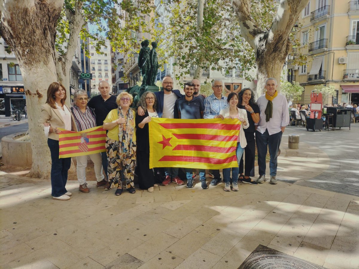 ERPV_Horta's tweet photo. 🟡 Avui hem celebrat el IX Congrés d'Esquerra Republicana del País Valencià

🗳️ @Josep_Barbera, com a president, i @reisjuan com a secretària general, lideraran la direcció en aquesta nova etapa del nostre partit sobiranista valencià. https://t.co/s0jorth21s