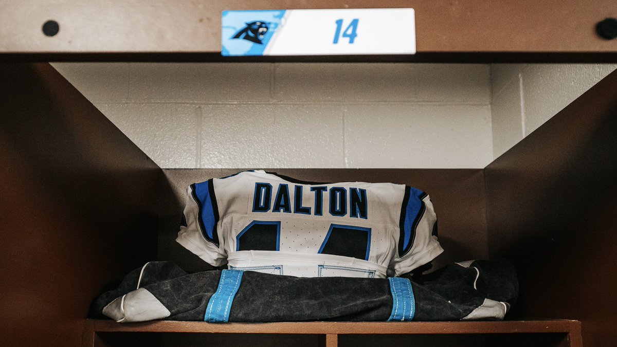 Panthers's tweet photo. Beautiful day for some 🏈 https://t.co/K2nDmXhmgN