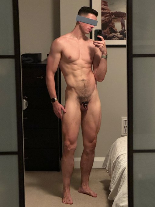 Watch babe_asaurusrex's leaked NSFW photo on TwXstars