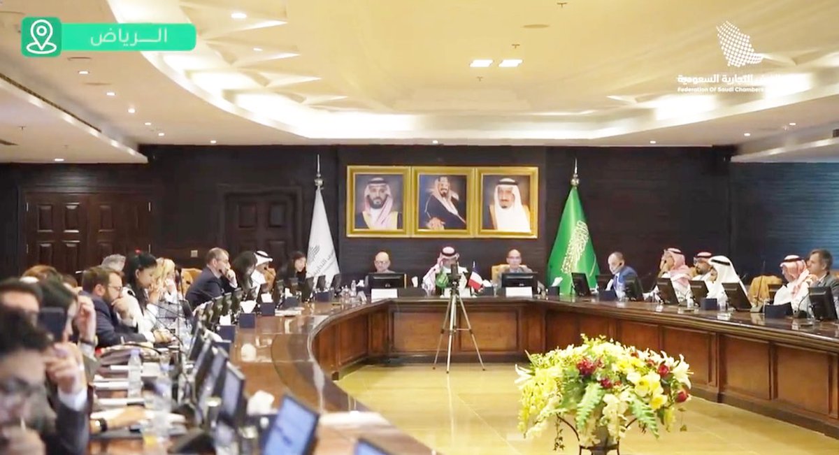 شارك الرئيس التنفيذي للشركة #تك_شوب 
أ. بدر بن ناصر الصلحان و عضو المجلس 
الأعمال السعودي الفرنسي  🇫🇷🤝🇸🇦

في لقاء مجلس الأعمال السعودي الفرنسي
المنعقد في الرياض وبحضور الرئيس: 
الدكتور محمد بن لادن ، رئيس CAFS

باستقبال وفداً يضم 28 من خريجي كلية 
إدارة الأعمال ESSEC بالتعاون مع