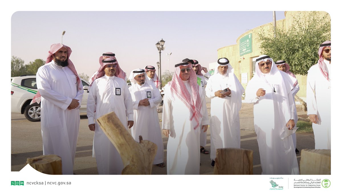 ncvcksa's tweet image. Unayzah Forest, where he witnessed the latest updates on efforts to enhance vegetation cover and combat desertification in the region, as well as the process for implementing the reclaimed firewood recycling plan

#Sustainable_Parks