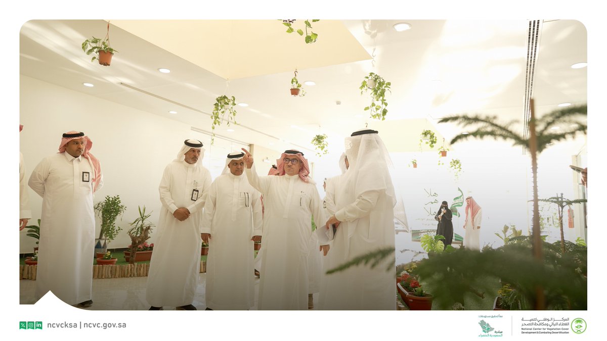 ncvcksa's tweet image. Unayzah Forest, where he witnessed the latest updates on efforts to enhance vegetation cover and combat desertification in the region, as well as the process for implementing the reclaimed firewood recycling plan

#Sustainable_Parks