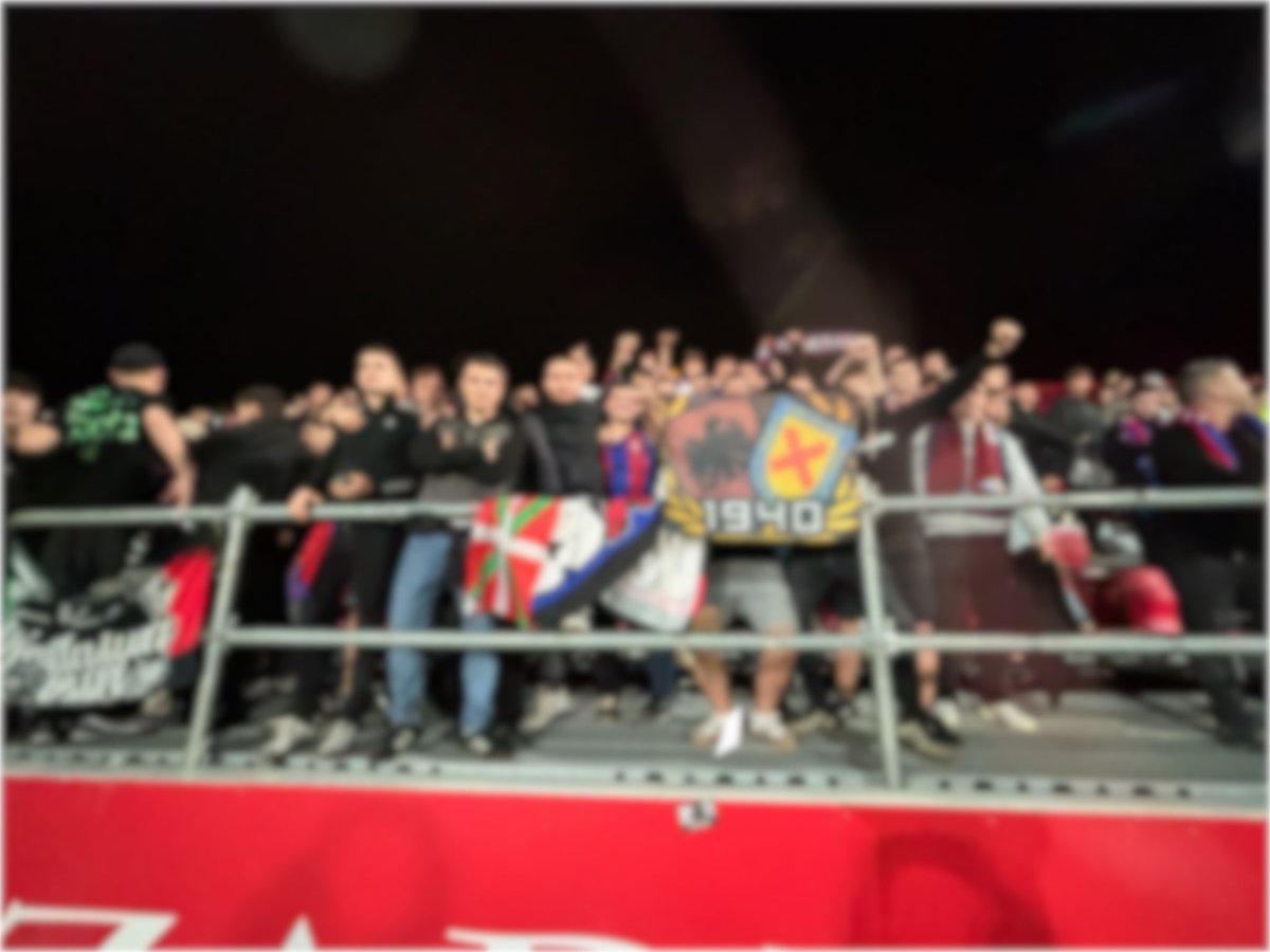 Armaginak1940's tweet photo. ⚽️ Mirandes-EIBAR
🗓️ 2024/10/20
📍 Anduva

Mecanotubo fans. https://t.co/ZxPcWMbwAg