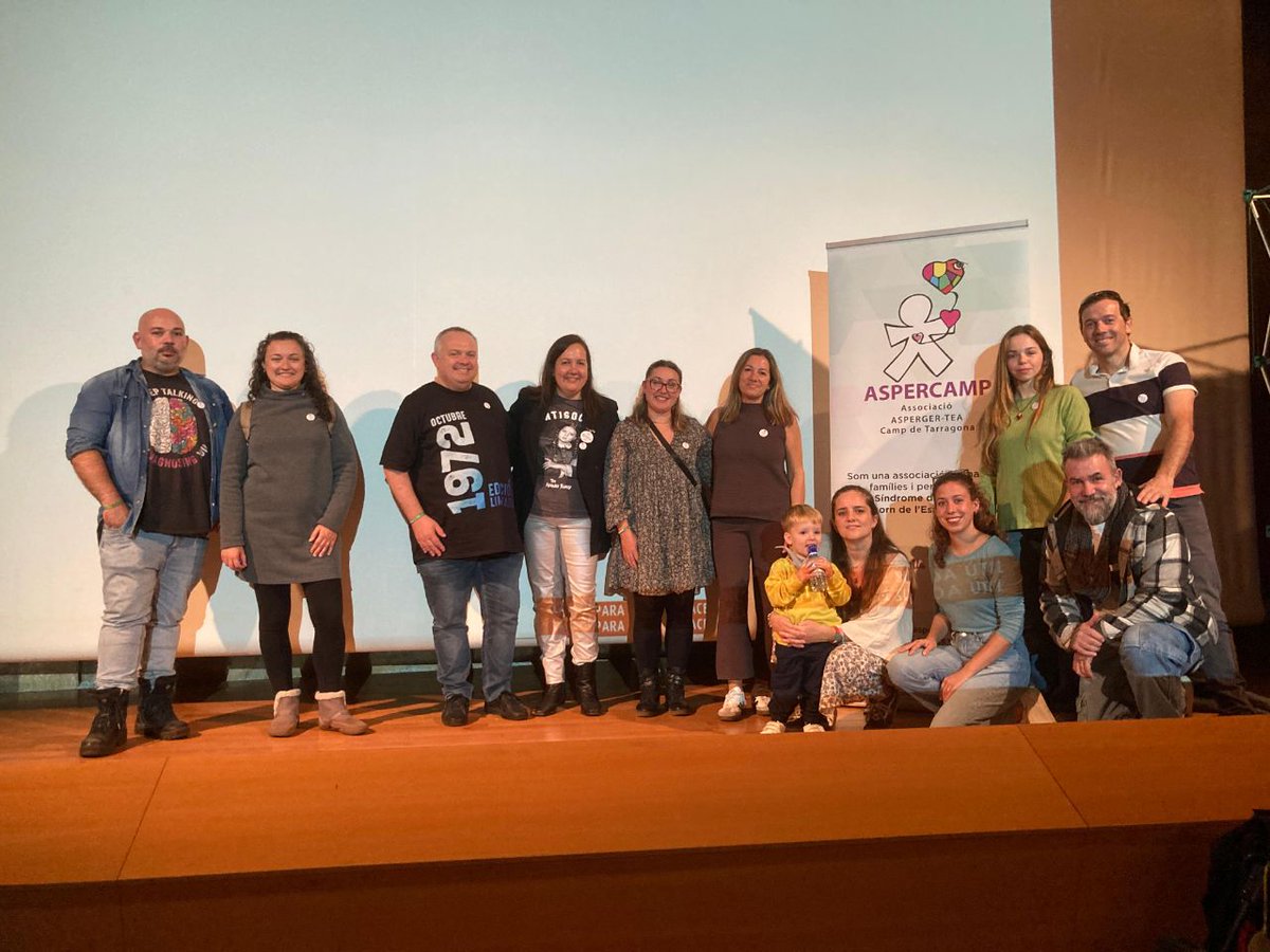 aspercamp's tweet photo. Muchísimas Gracias Leo @abogadaenelespectro por tu lucha, valentía y sinceridad. Merci pel suport a la @Dipta_cat i @TGNAjuntament 
#asperger #TEA #CEA #aspercamp #fascat #confae https://t.co/9TiRa6Y3yb