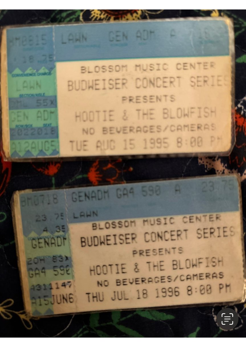 megryan1506's tweet photo. @dariusrucker @HootieTweets Darius, your solo work and Hootie &amp; The Blowfish have been favorites of mine for years. Can’t tell you how much your music means to me. It’s my most listened to and always gets me to a good place 🙂 https://t.co/hB1SLuoiFA