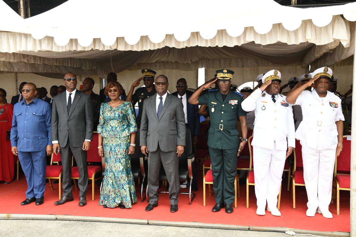 TBirahimaO's tweet image. C'est avec un grand plaisir que j'ai présidé, ce vendredi 18 octobre 2024, la cérémonie de parrainage et de baptême du patrouilleur de haute mer VAILLANCE.

Je tiens à exprimer mes remerciements particuliers à Madame Kaba Nialé, Ministre de l'Économie, du Plan et du…