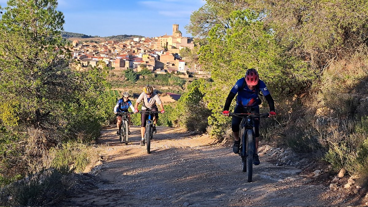 🏴‍☠️Manel Raval 1-O II*II 🇸🇳🇯🇲🎸🍉🍄☠️🥷👽💣 tweet media