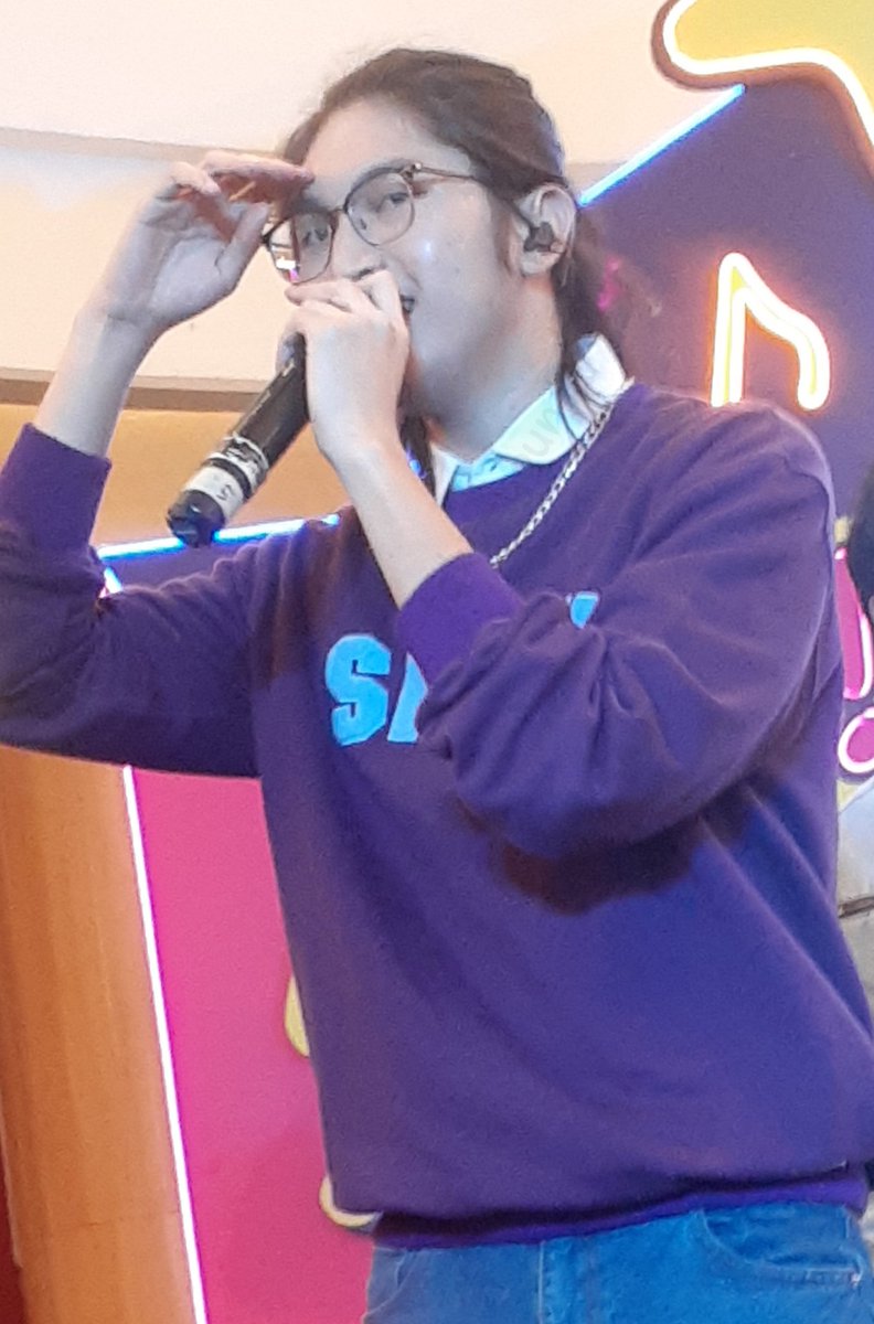 Takaveee's tweet photo. Fiki at K-Phoria hypest korean festival semarang

@Fiki_UN1TY
#FikiUN1TY #UN1TY #YOUN1T https://t.co/BC5htTK5kE