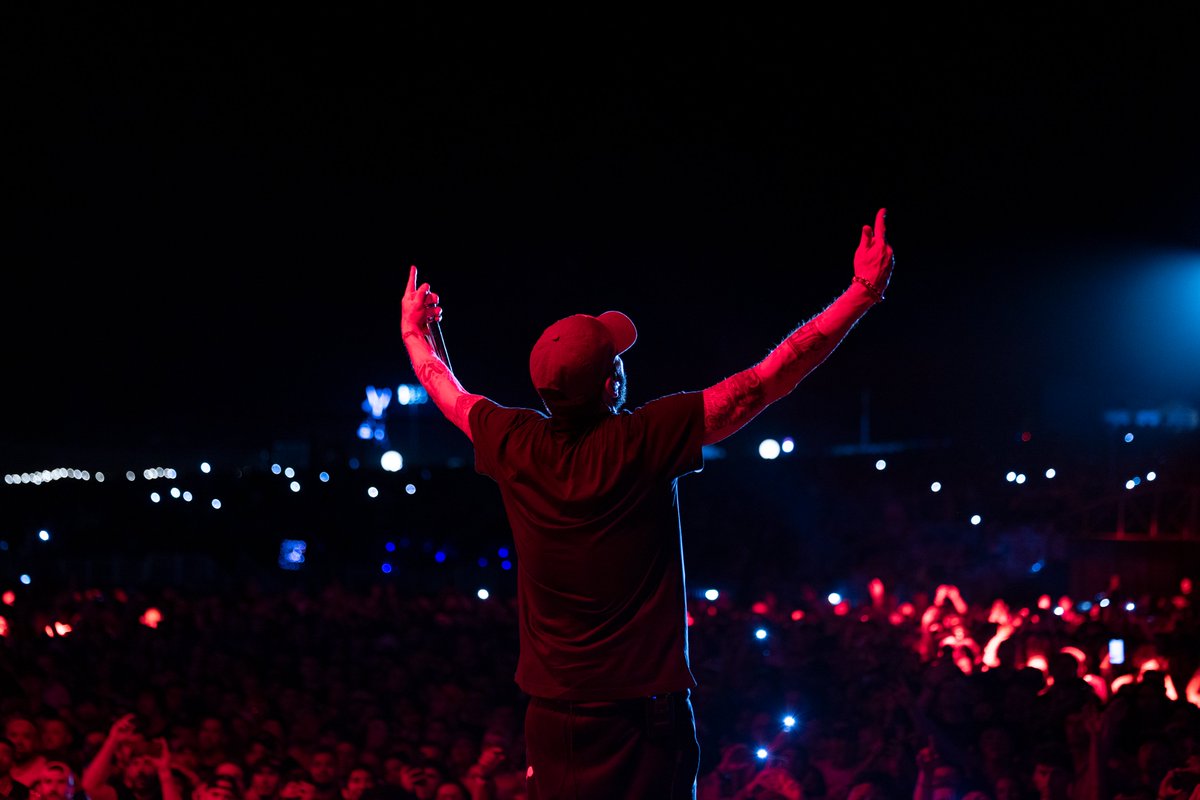 Vinn vrnn vrnnn! thank u Austin <a href="/COTA/">Circuit of The Americas</a> @f1 @iamdenaun @skylargrey @alchemist <a href="/adamblackstone/">Adam Blackstone</a> !!! Full gallery on Eminem.com 📸 #jeremydeputat