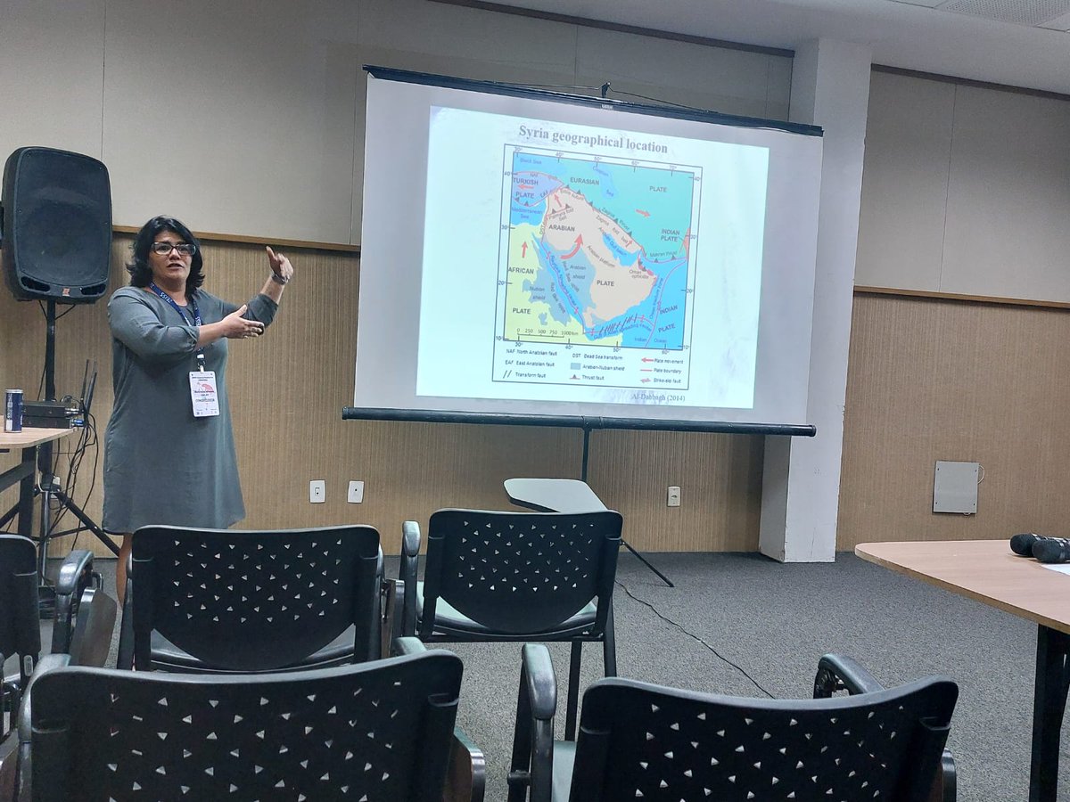 WhWafa's tweet image. Presenting the project " Recovering lost time in Syria" which based on describing and publishing a list of Syrian vertebrate fossils at the Brazilian Congress of Paleontology 2024