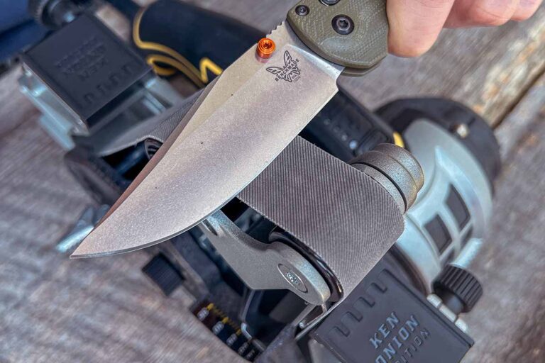 BladeMagazine's tweet image. Sharpen your skills with the elite craftsman&apos;s choice! 🔪✨ Get the edge you need with the Work Sharp Ken Onion Elite MK2. Precision meets power in your hand. #SharpeningSolutions #EliteMK2 #Craftsmanship #BladeMaster #EdgedExcellence 🛠🔧 tinyurl.com/29eeeb4n
