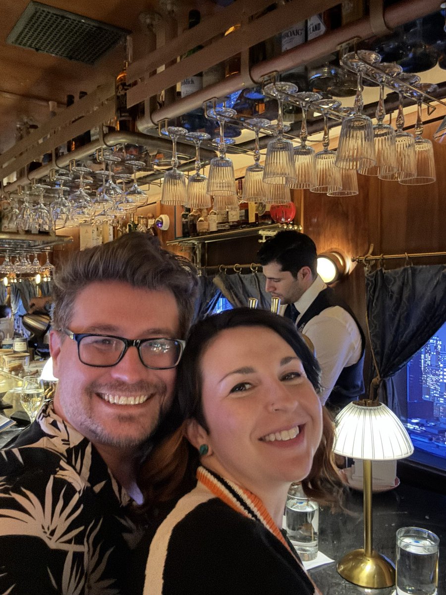 KnowOne’s Designs ⁷ tweet media