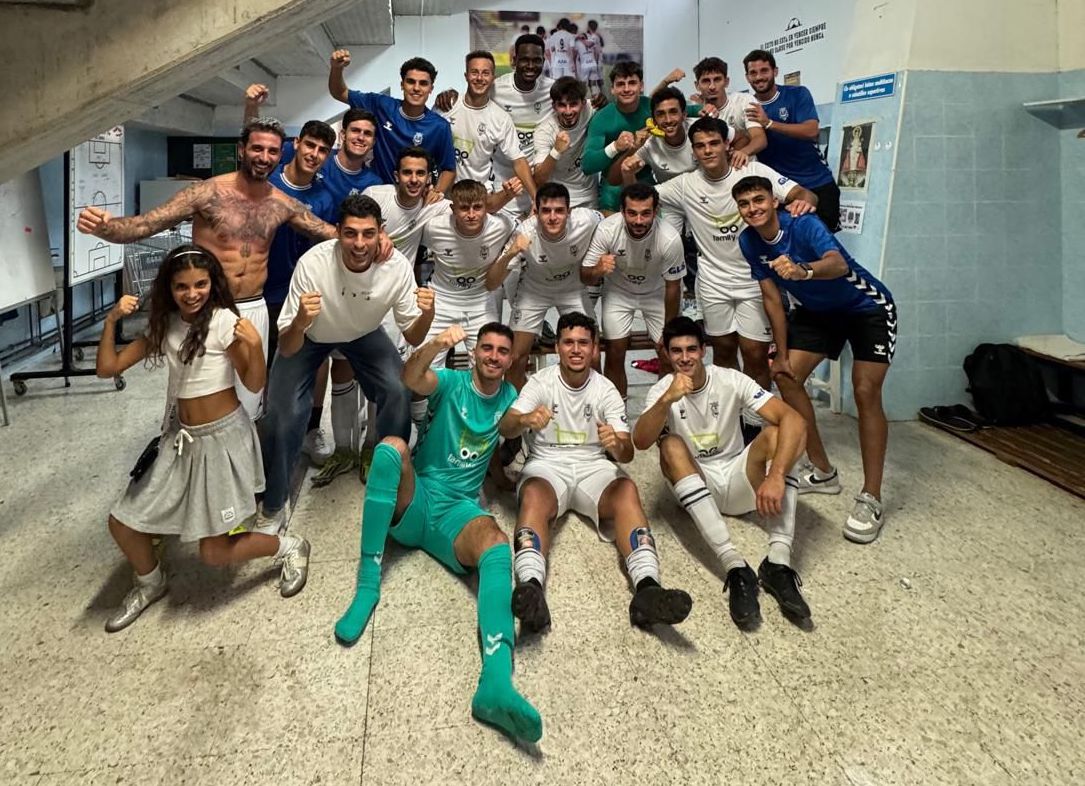 💪🏻 TORNAR A GUANYAR, TORNAR A LIDERAR 💪🏻

⚽️⚽️⚽️⚽️ Aaron Cardos

⚽️⚽️ Mauro Melo

⚽️⚽️ Steve Ekedi

⚽️ Rubén Pallarés