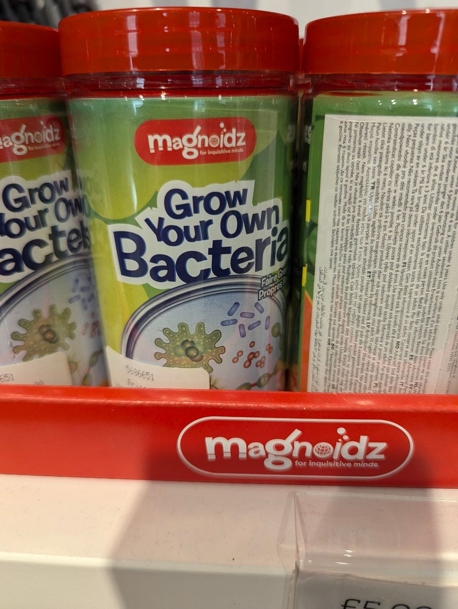 shipbutty's tweet photo. As if I'd need a special kit! https://t.co/3HQmMuEEHq