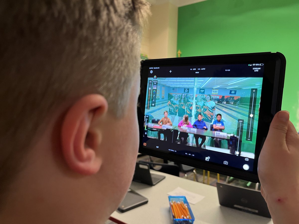 LoweLibrary tweet media