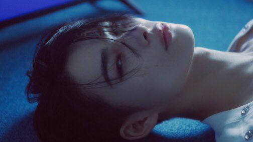 portalni_kibr's tweet photo. 📸 • 20.10.24 | #NI_KI para o Concept Photo (BLUE NOON Ver.)

• Comente com a tag 🏷️ 
3 filmes 
3 idols 
3 cores 

BLUE NOON CONCEPT PHOTO
#ROMANCE_UNTOLD_daydream #EN_BLUENOON #ENHYPEN_2ndRepackageAlbum #ENHYPEN @ENHYPEN_members @ENHYPEN https://t.co/JAV2dZGGca
