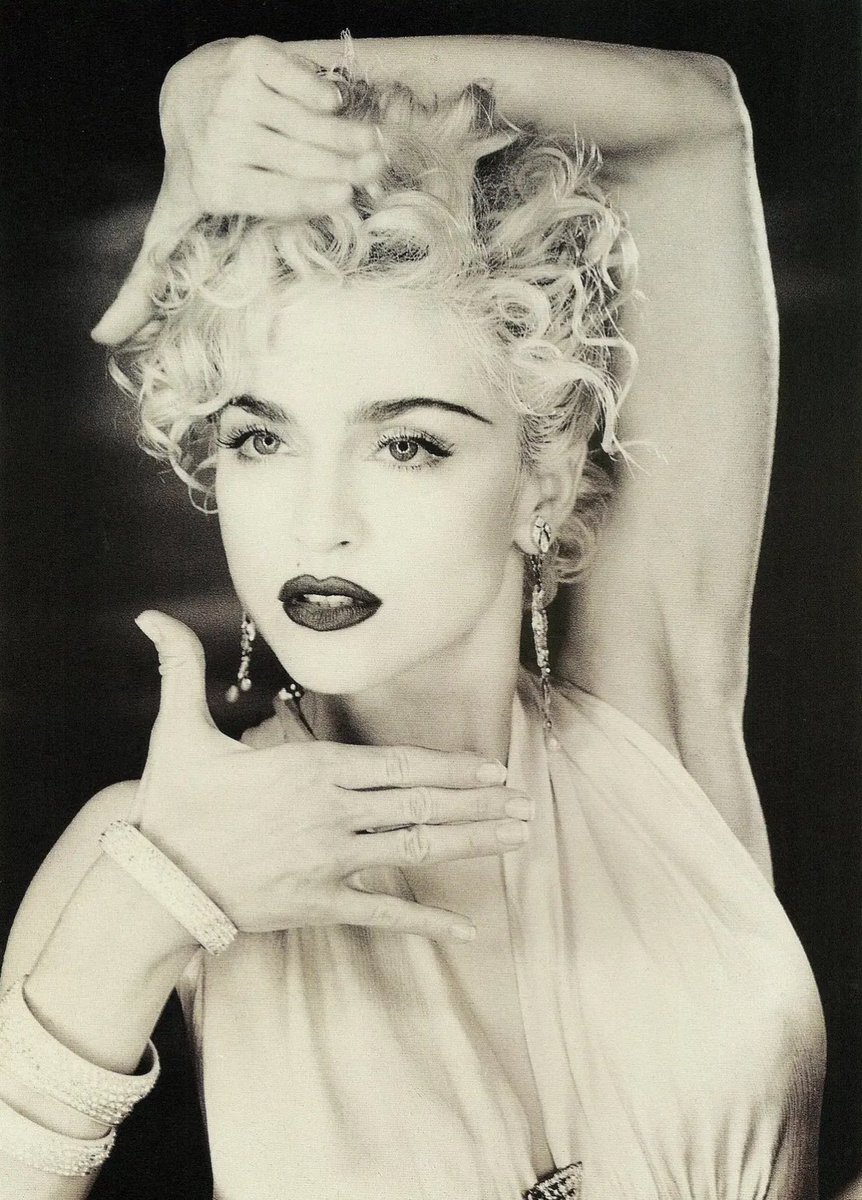 m_scrapbook tweet picture