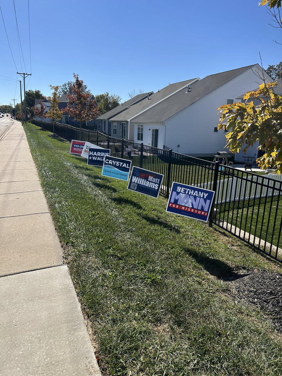 Josh Becker tweet media