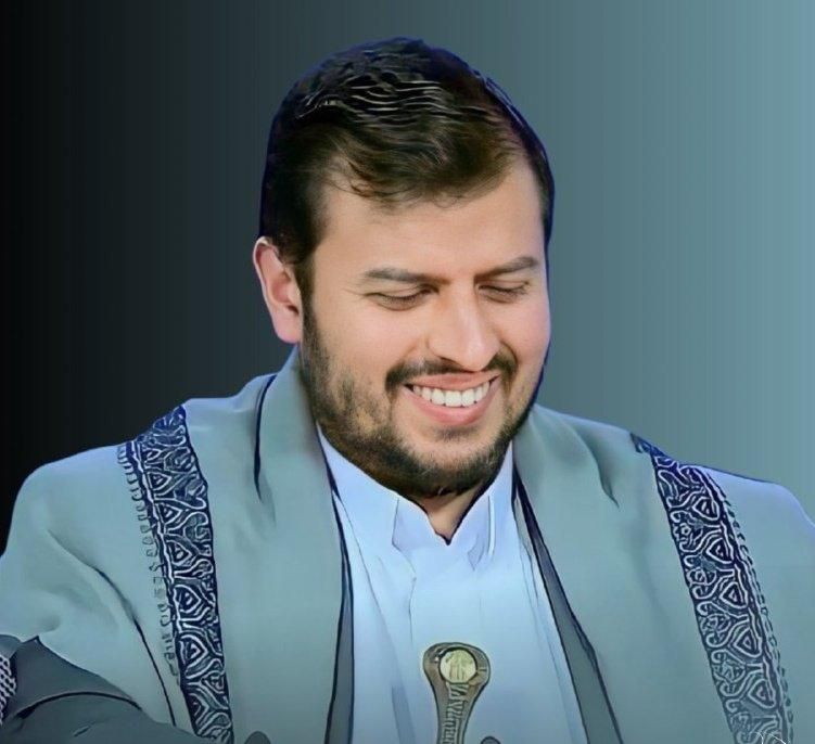 ⁨اللهم آتهِ من لدنك سلطانا نصيرا وافتح له فتحًا يسيرا وأعنه بركنك الأغر وأشدد ازره وأحمه بحفظك وأنصره بملائكتك وامدده بجندك الاغلب واقم به كتابك وحدودك وشرائعك وسنن رسولك صلواتك عليه وآله  واجعلنا له سامعين مطيعين وفي رضاه ساعيين واليك وإلى رسولك بذلك متقربين ياااااالله..