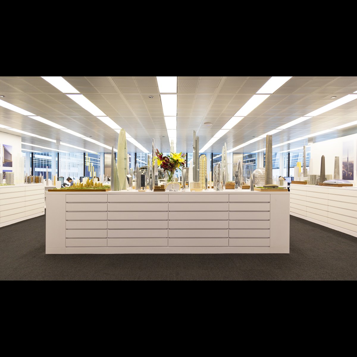 Interested in architectural models? AS+GG is open for another few hours for #OHC2024 in #chicago and our master model maker Nick Berchtold is giving tours of our in house model shop! Doors open until 4:00 pm, see you soon!

#chicago #architecture #openhousechicago #asgg