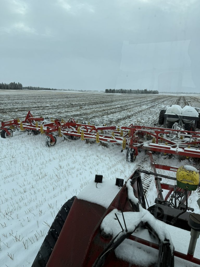 Working in the fall moisture #nh3