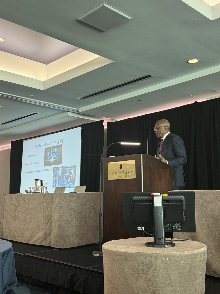 Charlotte Smith tweet media