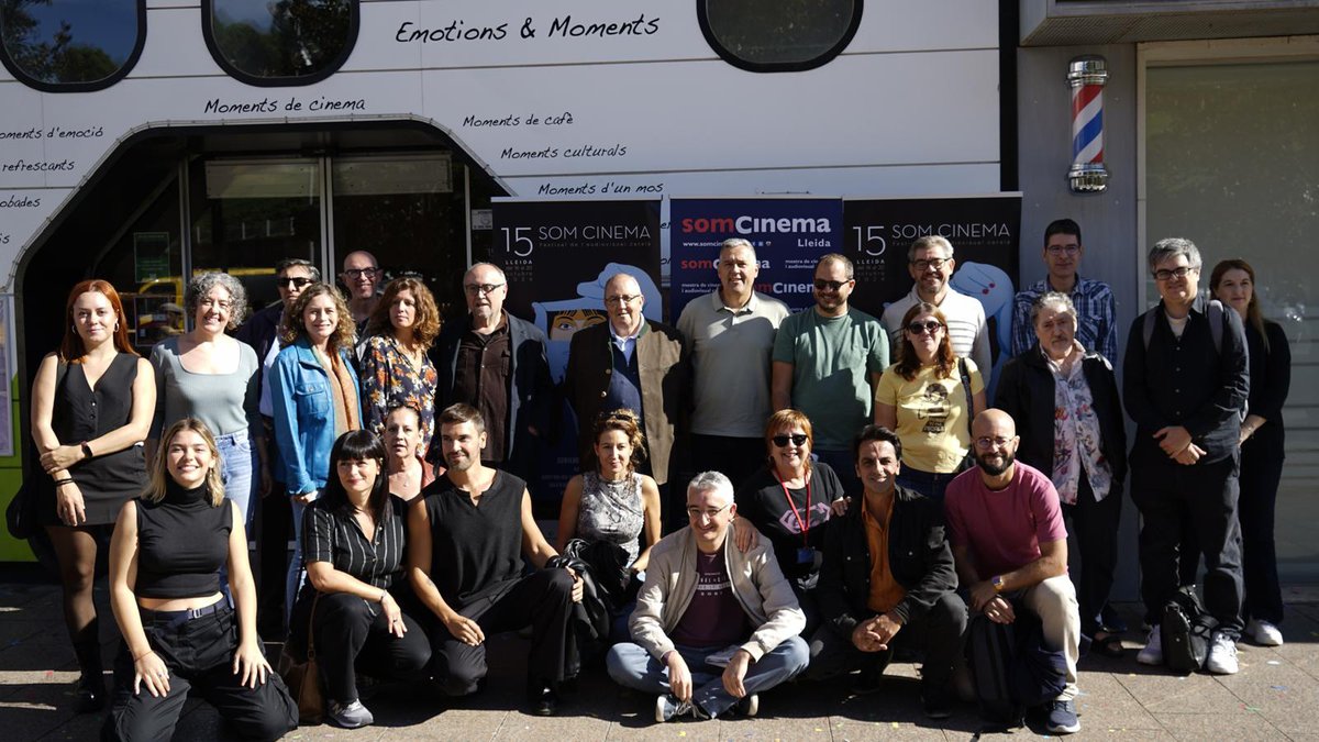 paerialleida's tweet photo. @som_cinema clou la 15a edició🎥

👉“Les vacances de Mara”, “Blava Terra”, “Hágase tu voluntad” i “El Temi” han estat les propostes cinematogràfiques guardonades enguany

@cultura_lleida 

➕info➡️https://t.co/xW22a31URe https://t.co/RJomJ8sA69