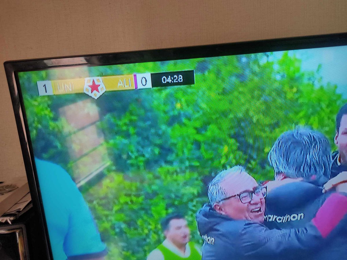 StateExp1ryX's tweet image. Recuerdos de Vietnam 😄
#nosotrossolopensamosenfutbol #Universitariodedeportes #divisionesmenores #reservas #uvsal #elmascampeón