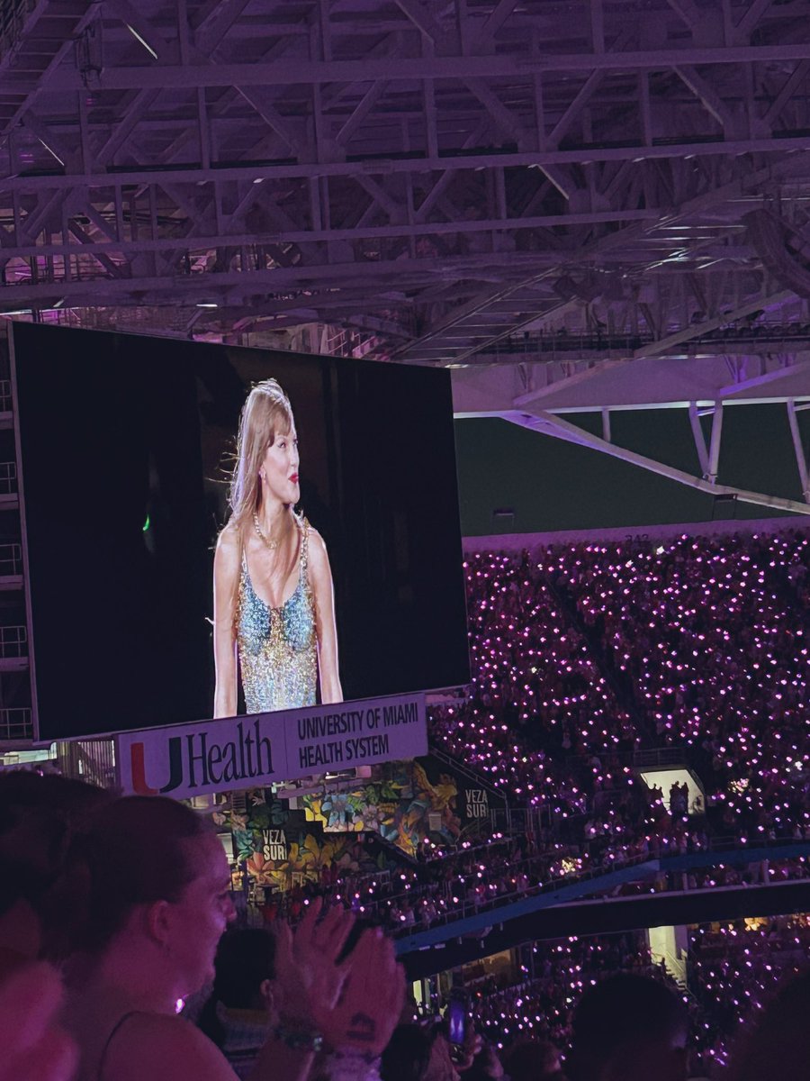 Maggie Howard tweet media