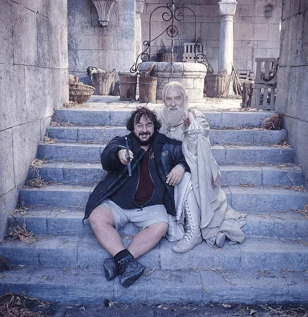 mellon_heads's tweet photo. Gondor needs YOU https://t.co/z8XDoGPtB0