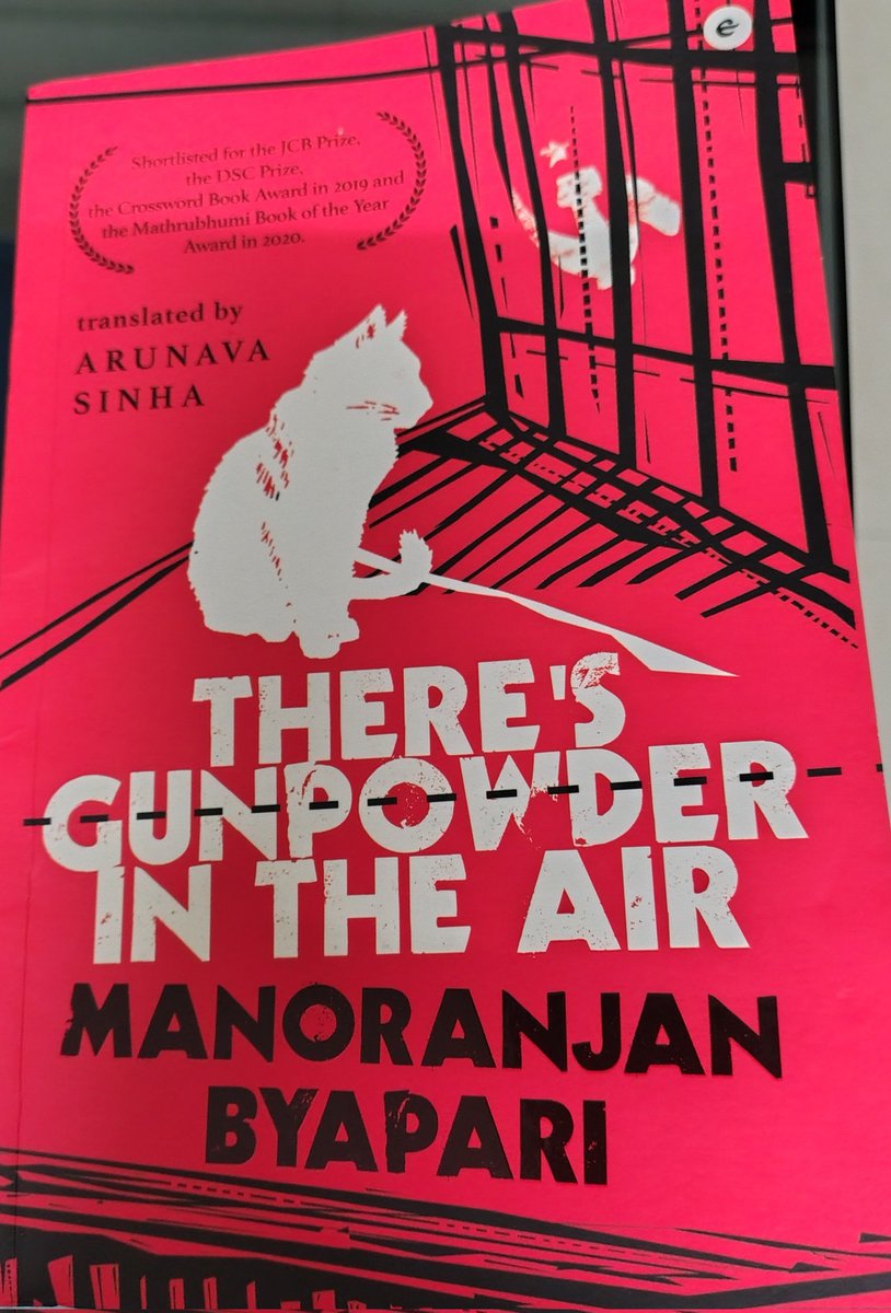 ujjure's tweet photo. Manoranjan Byapari's writing is simple. In this work, the stories make you really wonder about the notions we have about caste, class, government, naxalites, prison and prisoners, jailers, justice among others. https://t.co/ab3ojQlNVZ
