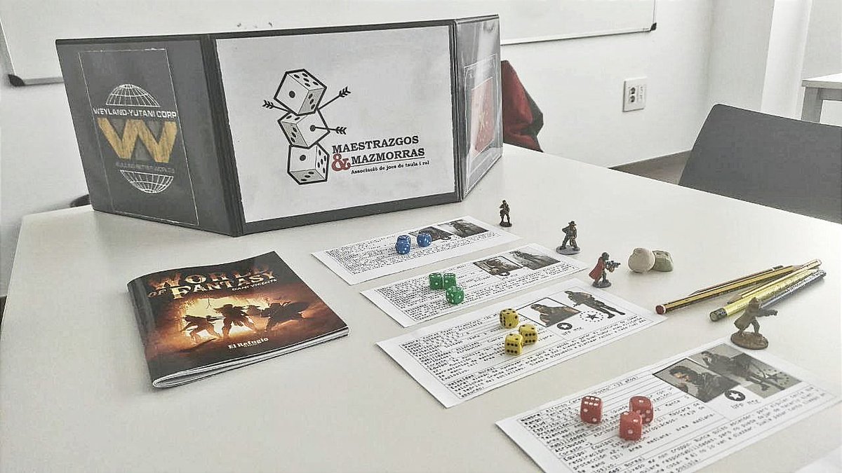Dani Vicente (@daniyimbo) on Twitter photo Me pasan esta foto de <a href="/natxo1d10/">Ignacio Maté</a> jugando a Word of Fantasy Spaceships. Nunca me acostumbro a que haya gente al juego que escribí. Muchas gracias por dedicarle vuestro tiempo ♥️ Me pasan esta foto de <a href="/natxo1d10/">Ignacio Maté</a> jugando a Word of Fantasy Spaceships. Nunca me acostumbro a que haya gente al juego que escribí. Muchas gracias por dedicarle vuestro tiempo ♥️