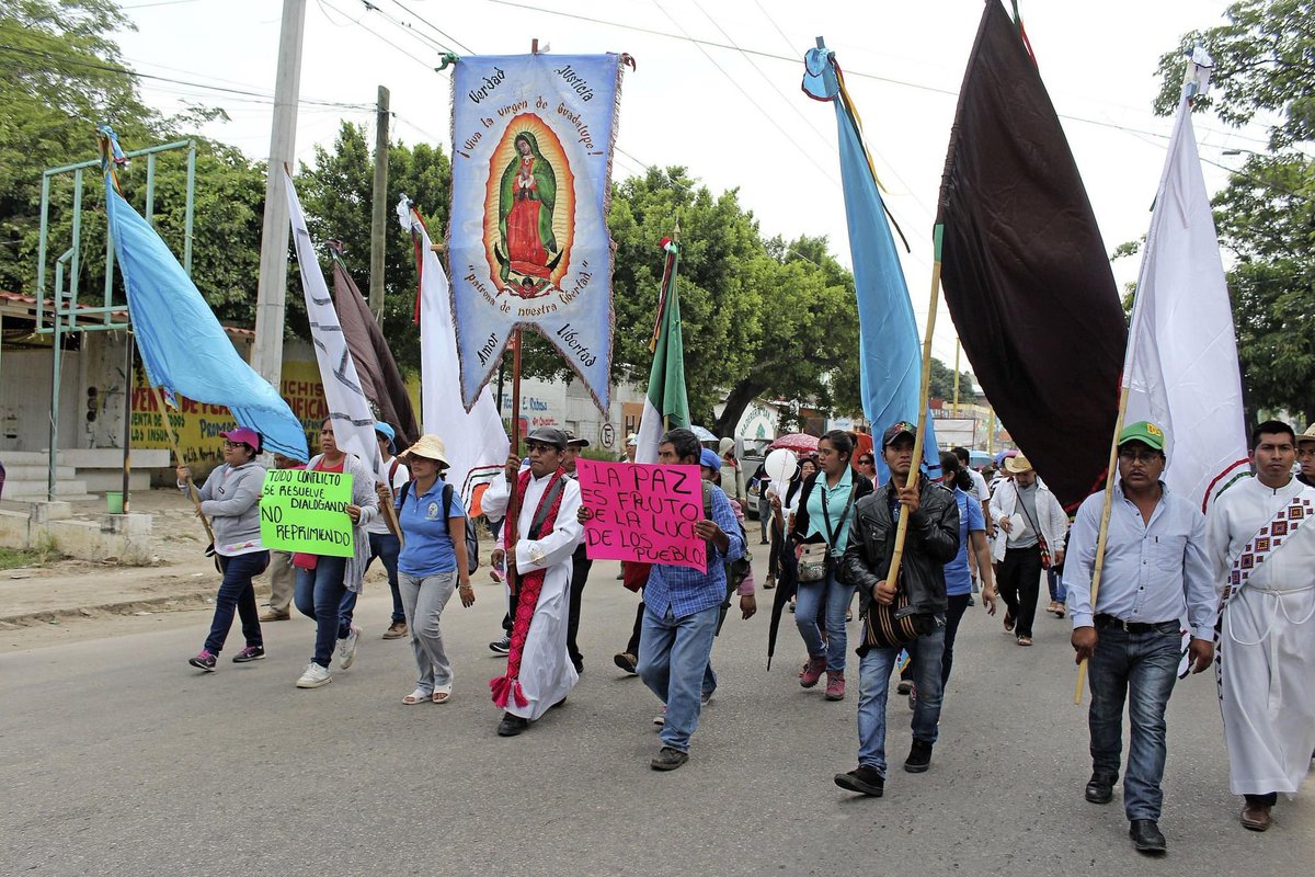 #Justicia para el Padre Tsotsil Marcelo Pérez. 
Referente de la Paz en las comunidades que acompaño y de las que era originario en los Altos de #Chiapas