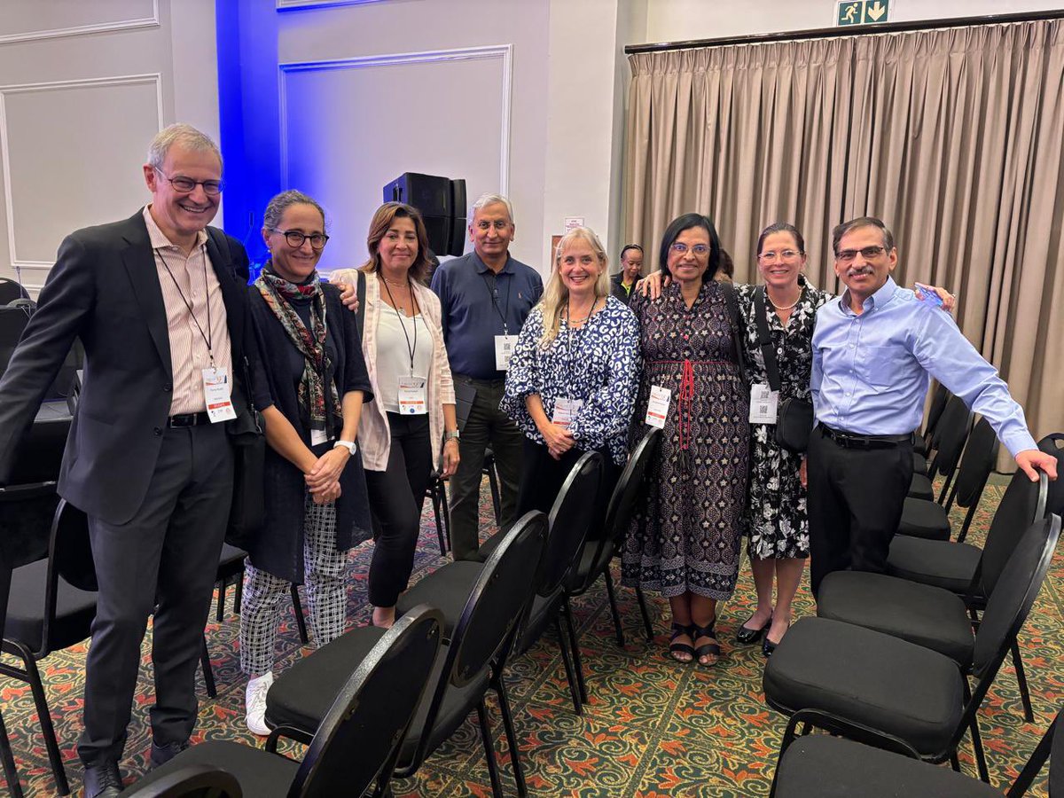 Rasha Darwish (@rasha_darwish_) on Twitter photo The South African Nephrology congress-An experience like no other! the people, the discipline,the knowledge and the passion! Thank you <a href="/sa_nephro/">SANephrology</a> for inviting me to speak, and chair SANS , <a href="/ISNkidneycare/">Int Society of Nephrology</a> & <a href="/AfricanAFRAN/">African Association of Nephrology (AFRAN)</a> successful combined session 🙏🏻🙏🏻 #AfricanAFRAN <a href="/tvachh/">Tushar V (तुषार)</a> The South African Nephrology congress-An experience like no other! the people, the discipline,the knowledge and the passion! Thank you <a href="/sa_nephro/">SANephrology</a> for inviting me to speak, and chair SANS , <a href="/ISNkidneycare/">Int Society of Nephrology</a> & <a href="/AfricanAFRAN/">African Association of Nephrology (AFRAN)</a> successful combined session 🙏🏻🙏🏻 #AfricanAFRAN <a href="/tvachh/">Tushar V (तुषार)</a>