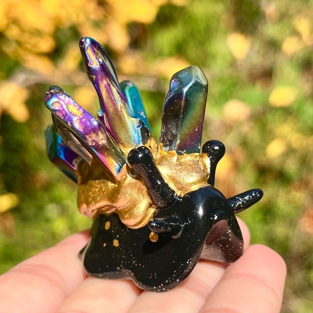 Marshmallowdrln's tweet photo. Do we feel like we’ve had enough of the crystal slugs? Or should I make some more in different colours? What might be some cool colour combos to try? 🐌✨ https://t.co/JS0B54RZlD