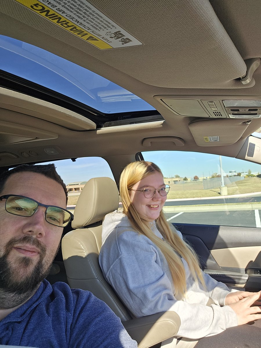 RyattMarketing's tweet image. Taking our daugter for her first driving lesson.  Didn't think she would be able to get a license for a few years but things change and man this is exciting but also very much an anxious feeling. #FirstDrivingLesson #uhoh #ParentingAdventures #MilestoneMoment