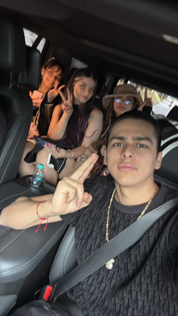 LoncheDeHuevito's tweet photo. @WestCOL Niñooooo https://t.co/W1uGcLYFmo