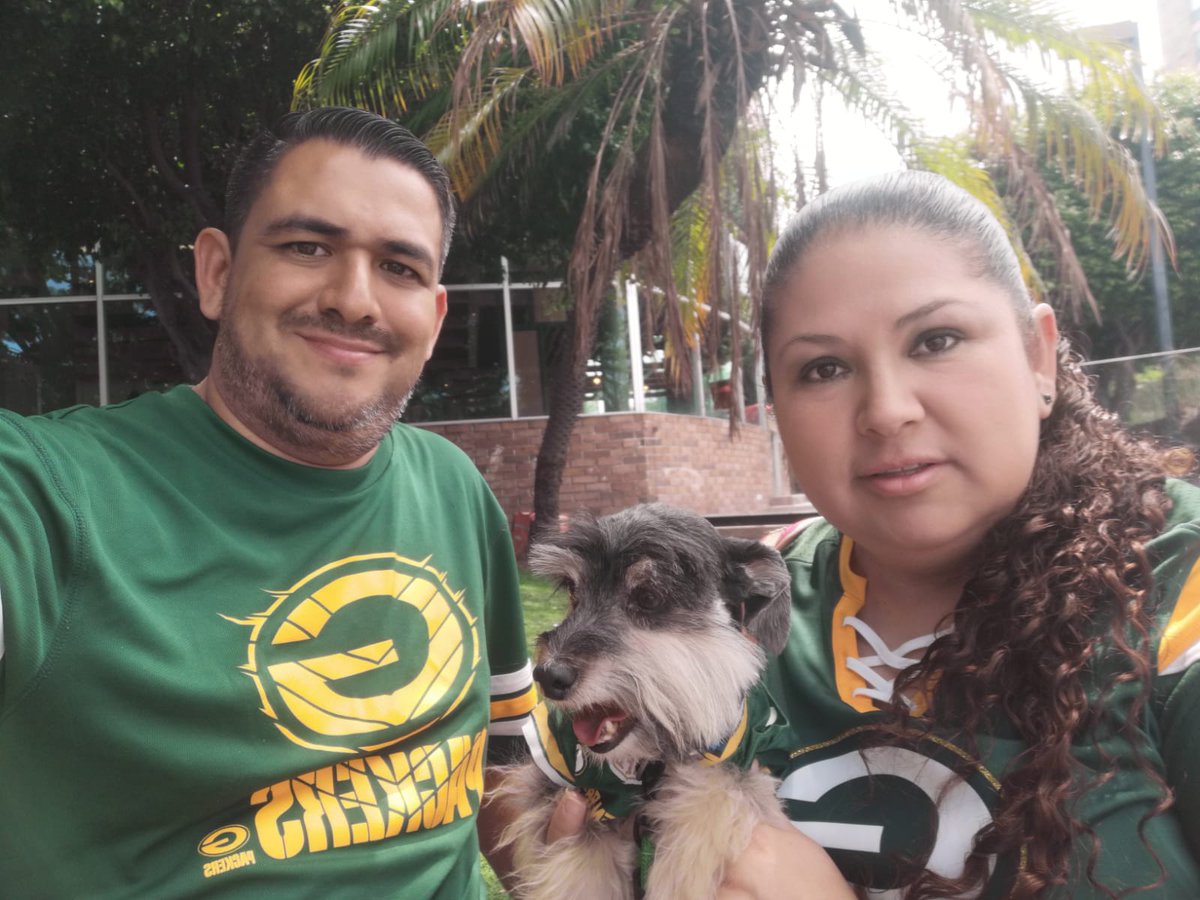 dkmpa's tweet photo. #foximpactonfl  saludos desde Zapopan, go pack go https://t.co/IdSsBshtK7