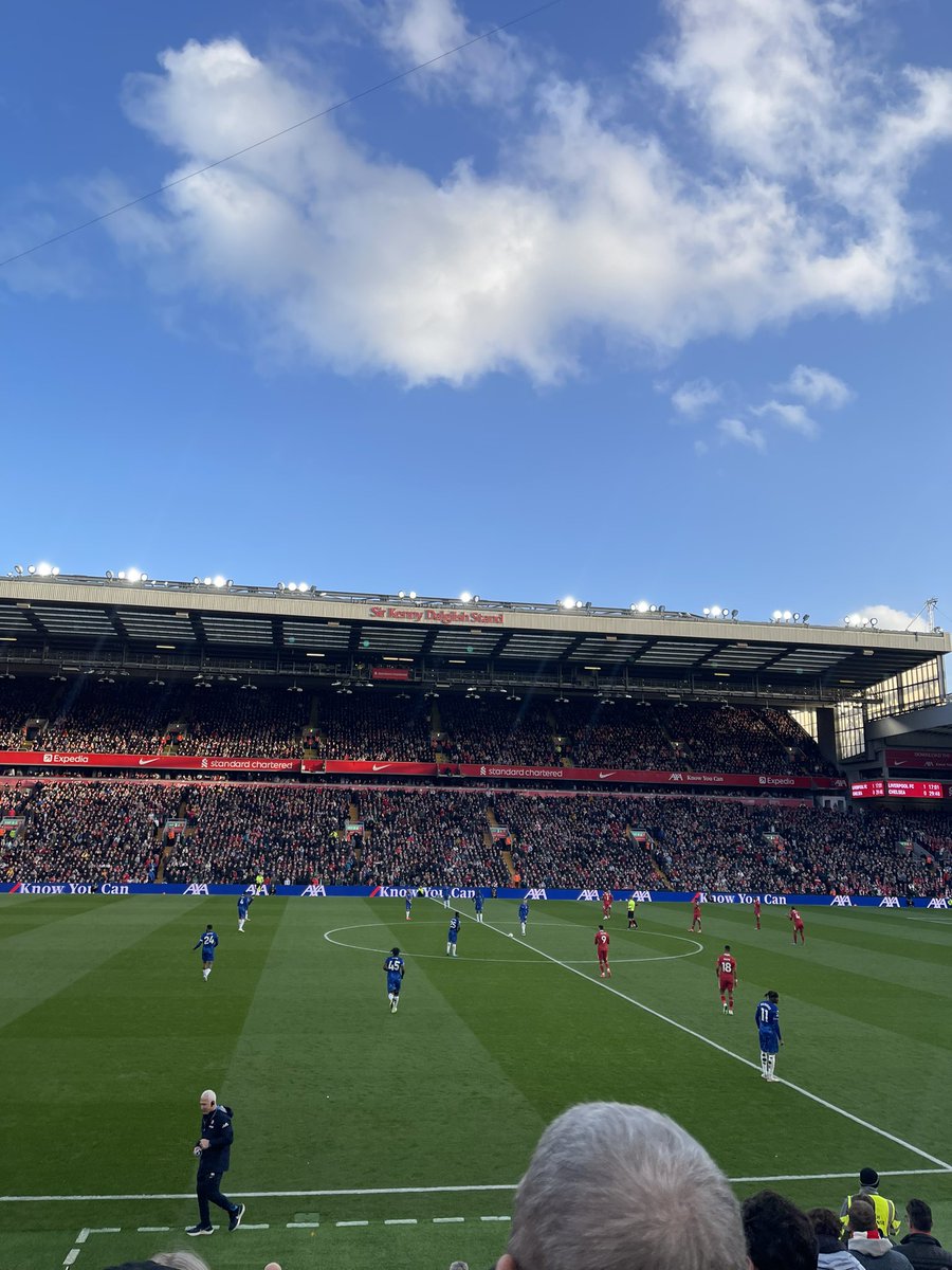 ag98gb's tweet photo. Chelsea 👊 https://t.co/RqtViaxLWa